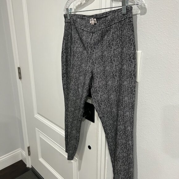 Nanette Lepore Herringbone Pattern Cropped Pants 14 Modern Office Minimalist - Picture 3 of 9